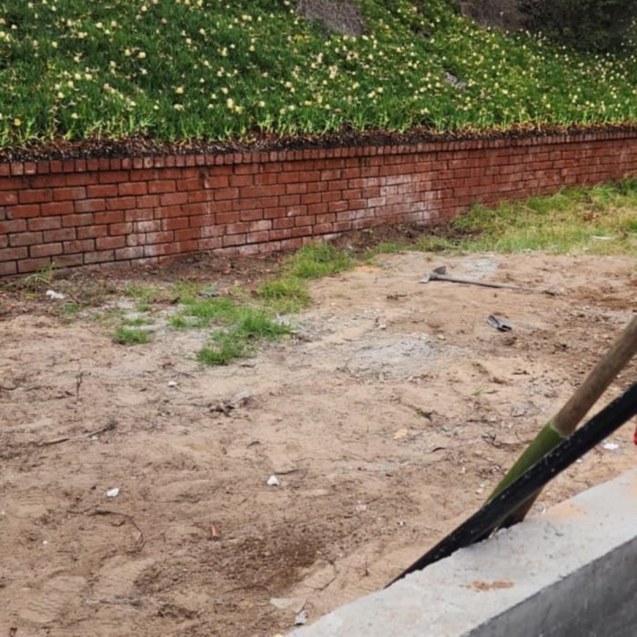 7c105fb2-c3f1-43fb-ad39-9023962cfe46-1